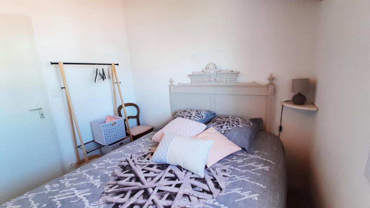 Charmante Maison De Ville Avec Jardin - 2 Chambres - 5 Pers แซ็งต์-ฌอง-เดอ-มองต์ ภายนอก รูปภาพ